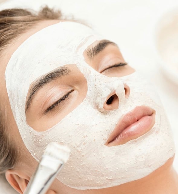 Scrub & Maskers Salon Cloé